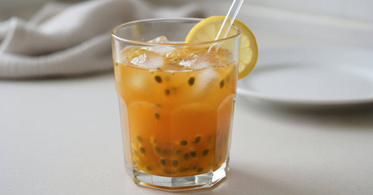 Leia mais sobre o artigo Suco de Maracujá Refrescante: Descubra a Receitas Que Vai Te Surpreender